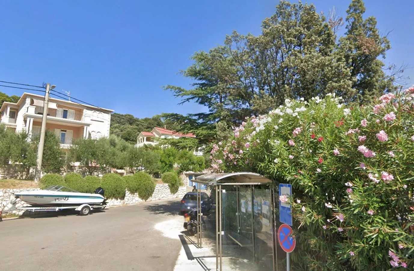 Seafront Family Apartment Una - Sunny Rab Island Rab Town
